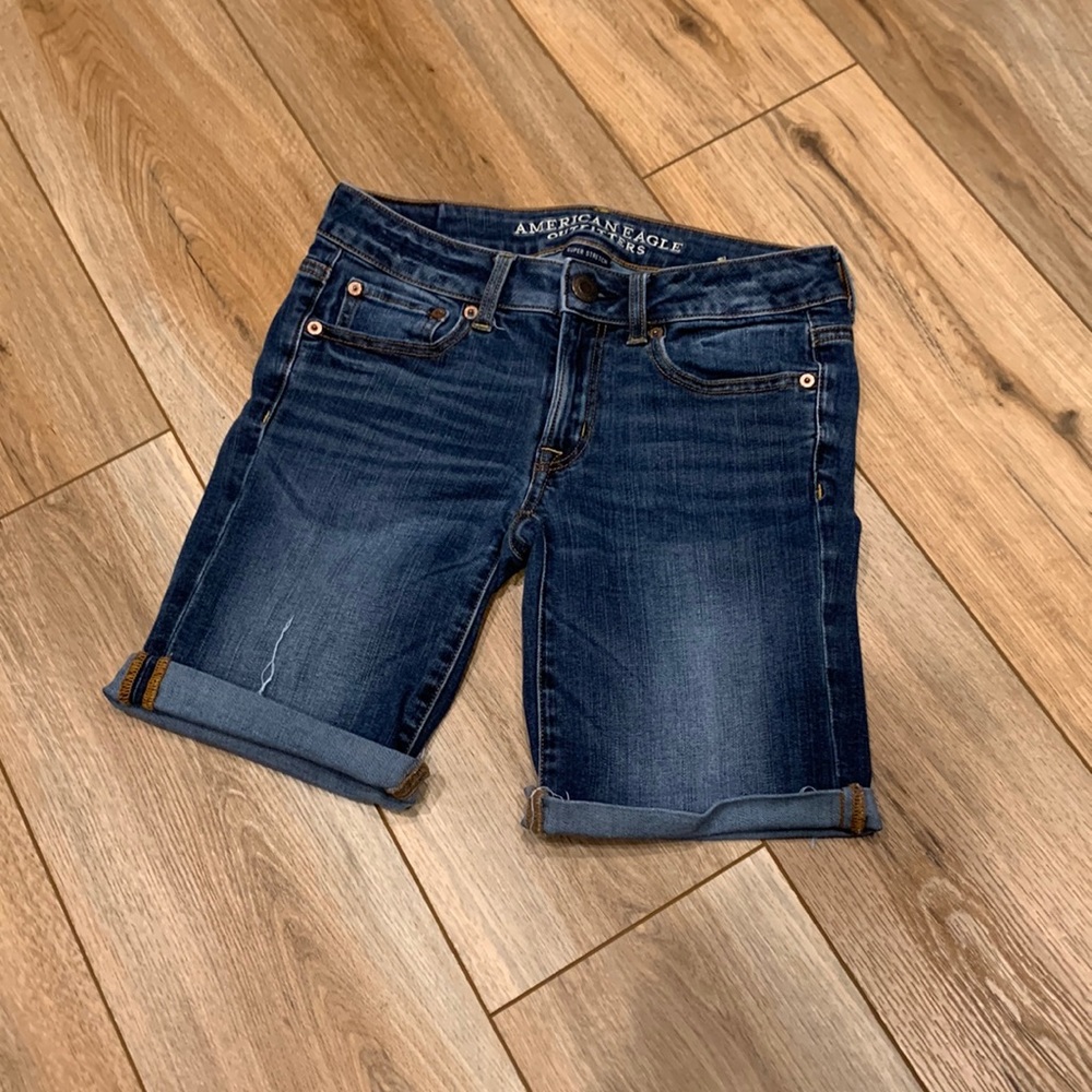 AE Shorts